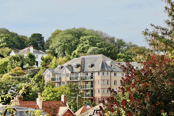 View Full Details for Saxon Heights, New Road, Brixham